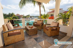 Stunning Large Remodeled Penthouse-Big Canal Views
